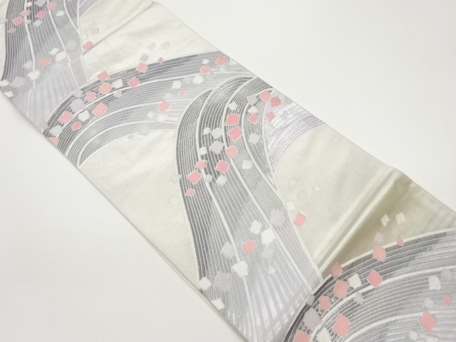 曲線に色紙散らし模様織出し袋帯